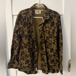 Duxbak vintage camo midweight hunting shirt, large